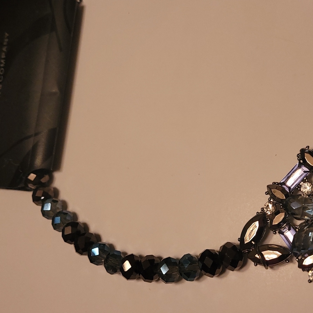 Statement necklace - Picture 4 of 6